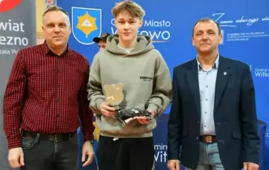 Halowy Turniej Piłkarski &ndash; Gramy dla Michała 3