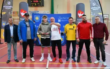 Halowy Turniej Piłkarski &ndash; Gramy dla Michała 22